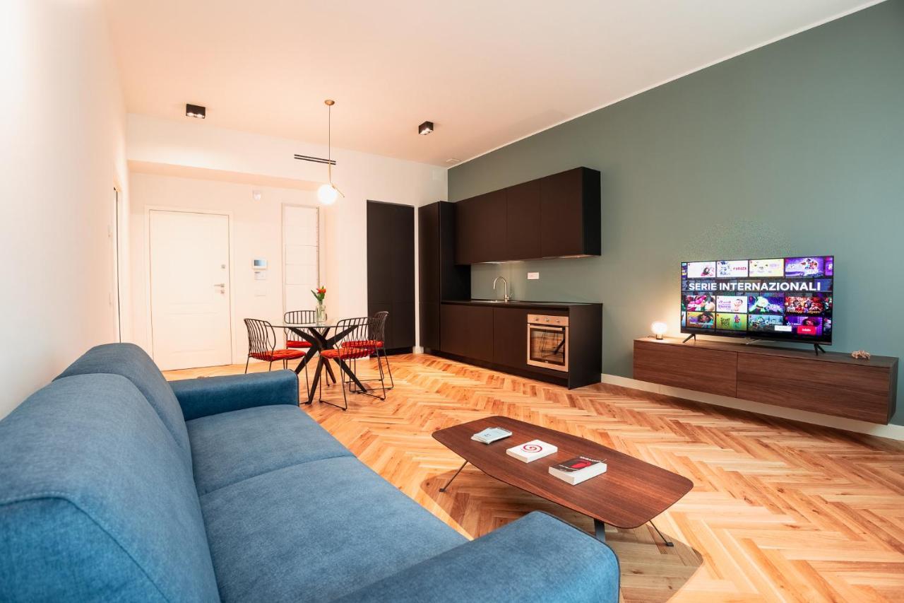 Roma Luxe, Terrace & Gym ตูริน ภายนอก รูปภาพ